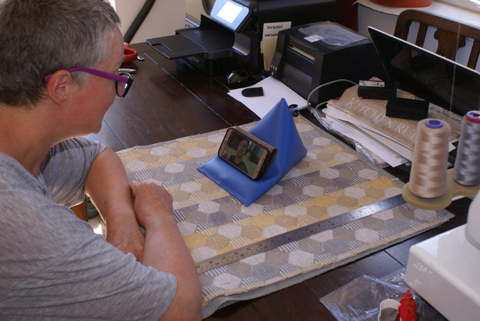 NHS Medical Vinyl Techbed Mini: Zoom, Facetime, mobile beanbag stand