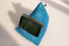 Techbed-Mini-Sale-Aquamarine-Blue-Samsung-S23-landscape