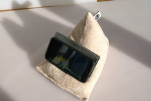 Techbed-Mini-Jasmine-smartphone-landscape 