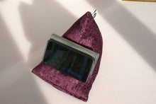 Techbed-Mini-Amethyst-Purple-smartphone-landscape