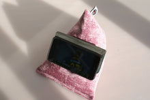 Techbed-Mini-Pink-smartphone-landscape