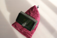 Techbed-Mini-Gin-Berry-Purple-smartphone-landscape