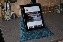 Teal Techbed Maxi with iPad 2 9.7" portrait